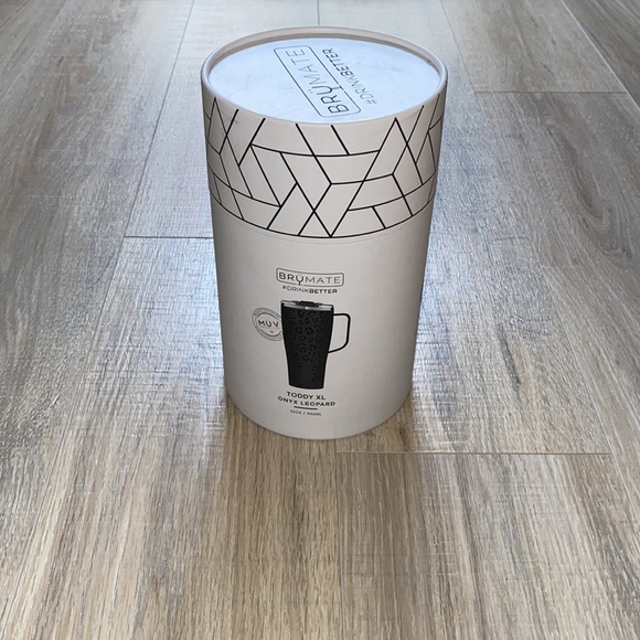 Brumate Toddy XL 32 oz. Insulated Coffee Mug Onyx Leopard - Picture 2 of 2